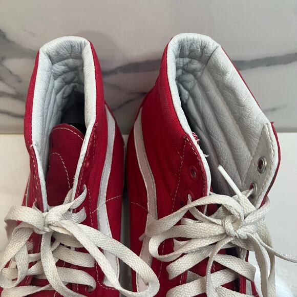 VANS Men's Classic Red Skateboard High Top Canvas Sneakers M Sz 11 Old Skool - Picture 4 of 9